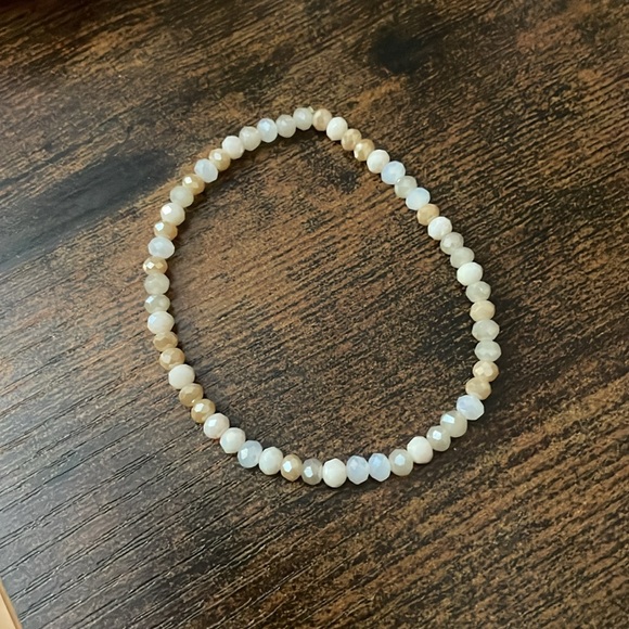 Made in Uganda vintage handmade carved bracelets - Picture 5 of 6